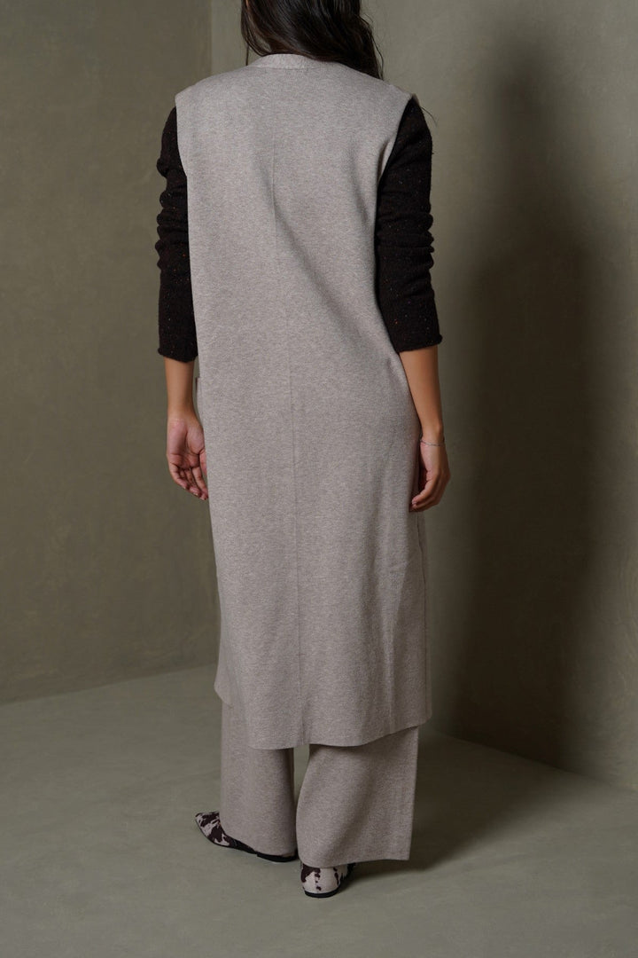 BEIGE URBAN WALK CARDIGAN