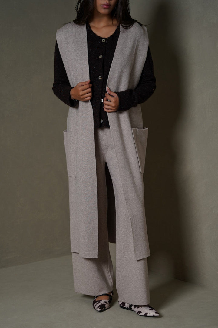 BEIGE URBAN WALK CARDIGAN