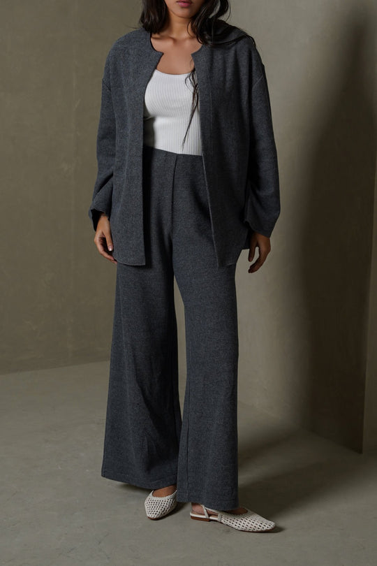 CHARCOAL CLOUD LOUNGE CARDIGAN
