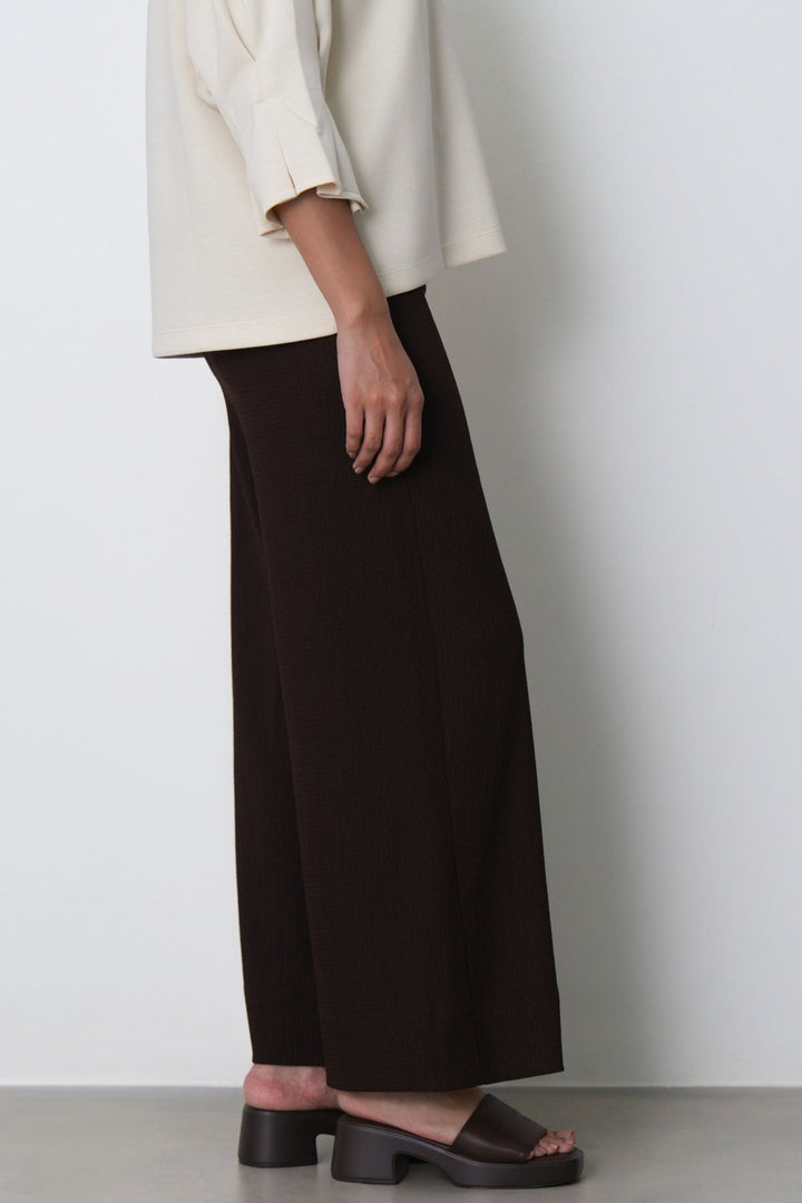 BROWN WIDE CROPPED PANTS
