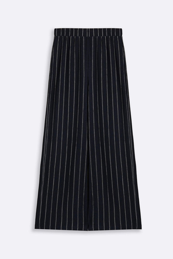 NAVY STRIPPED PANTS