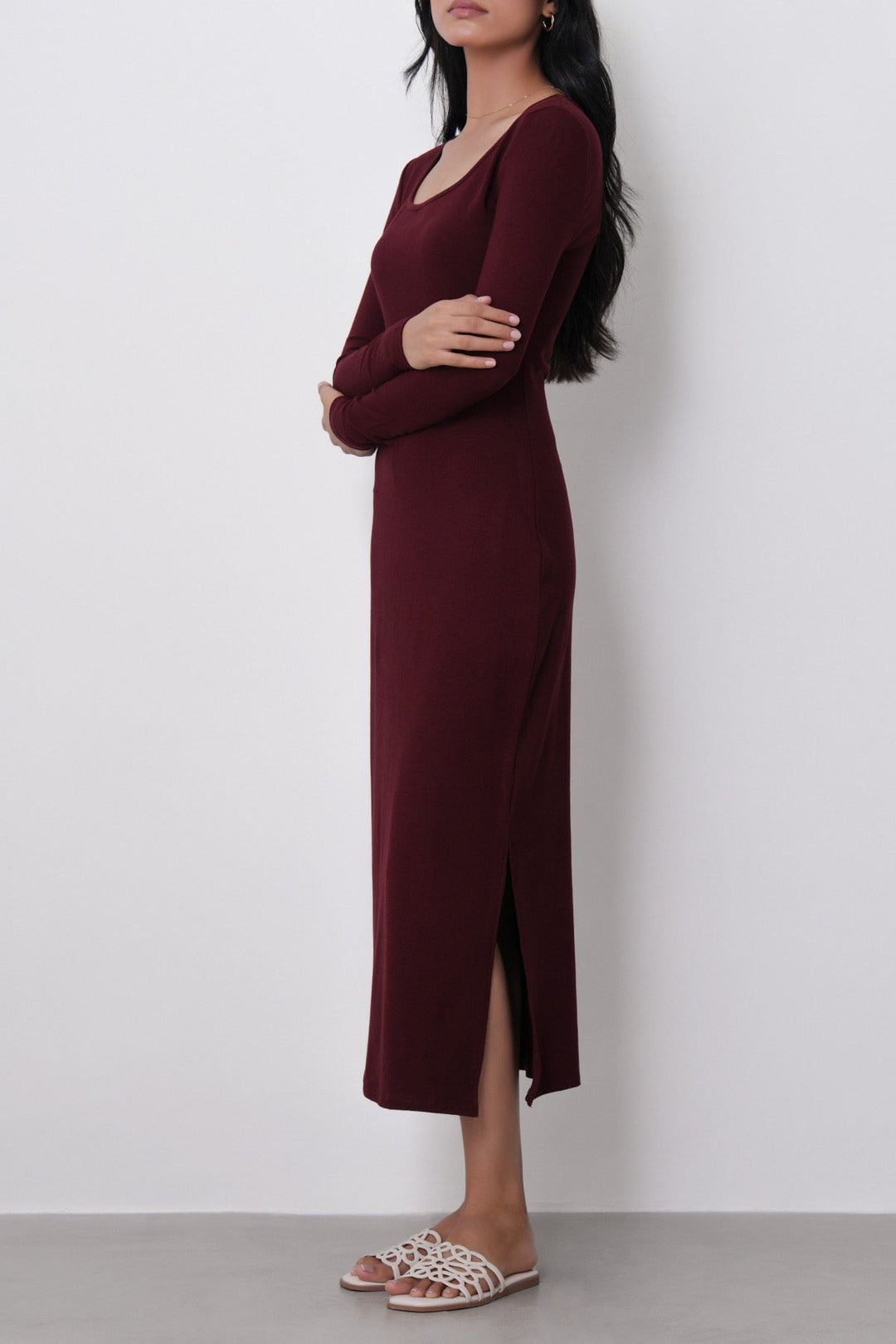 BURGUNDY-SCOOP NECK DRESS
