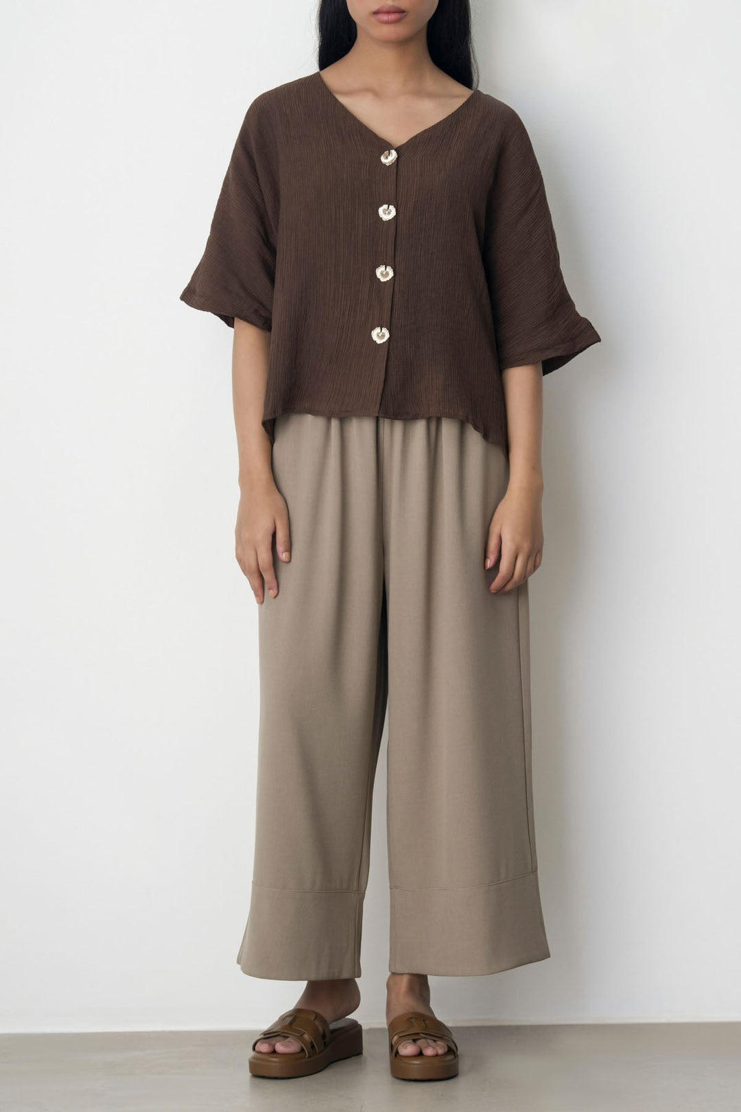 BROWN GINGKO TEXTURED BLOUSE