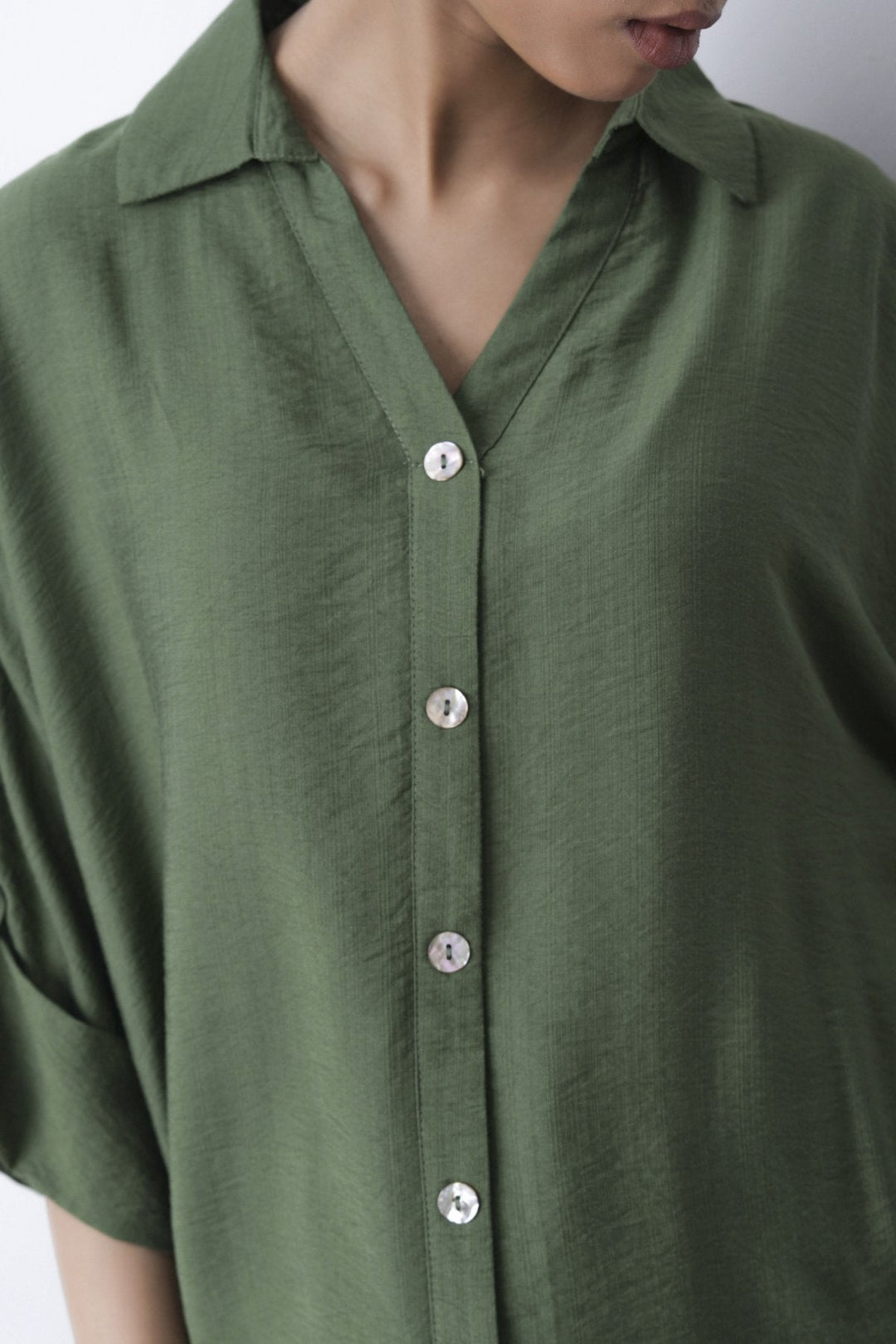 GREEN-SOFT TURN UP SHIRT