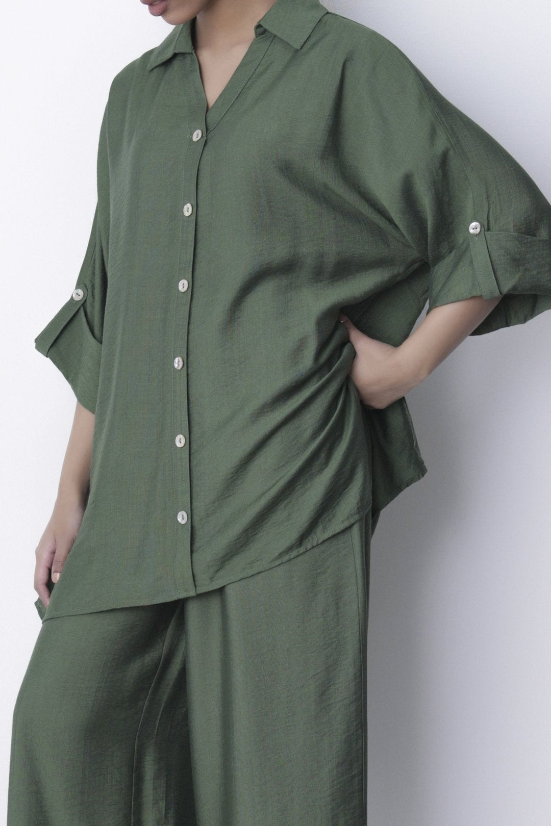 GREEN-SOFT TURN UP SHIRT