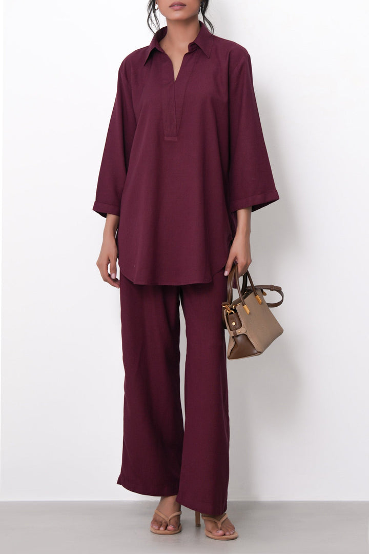 BURGUNDY-RELAXED COLLARED TOP