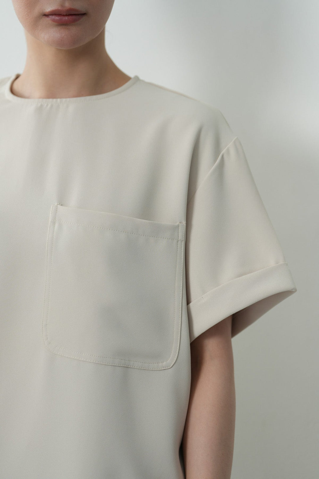 BOXY CREW TOP