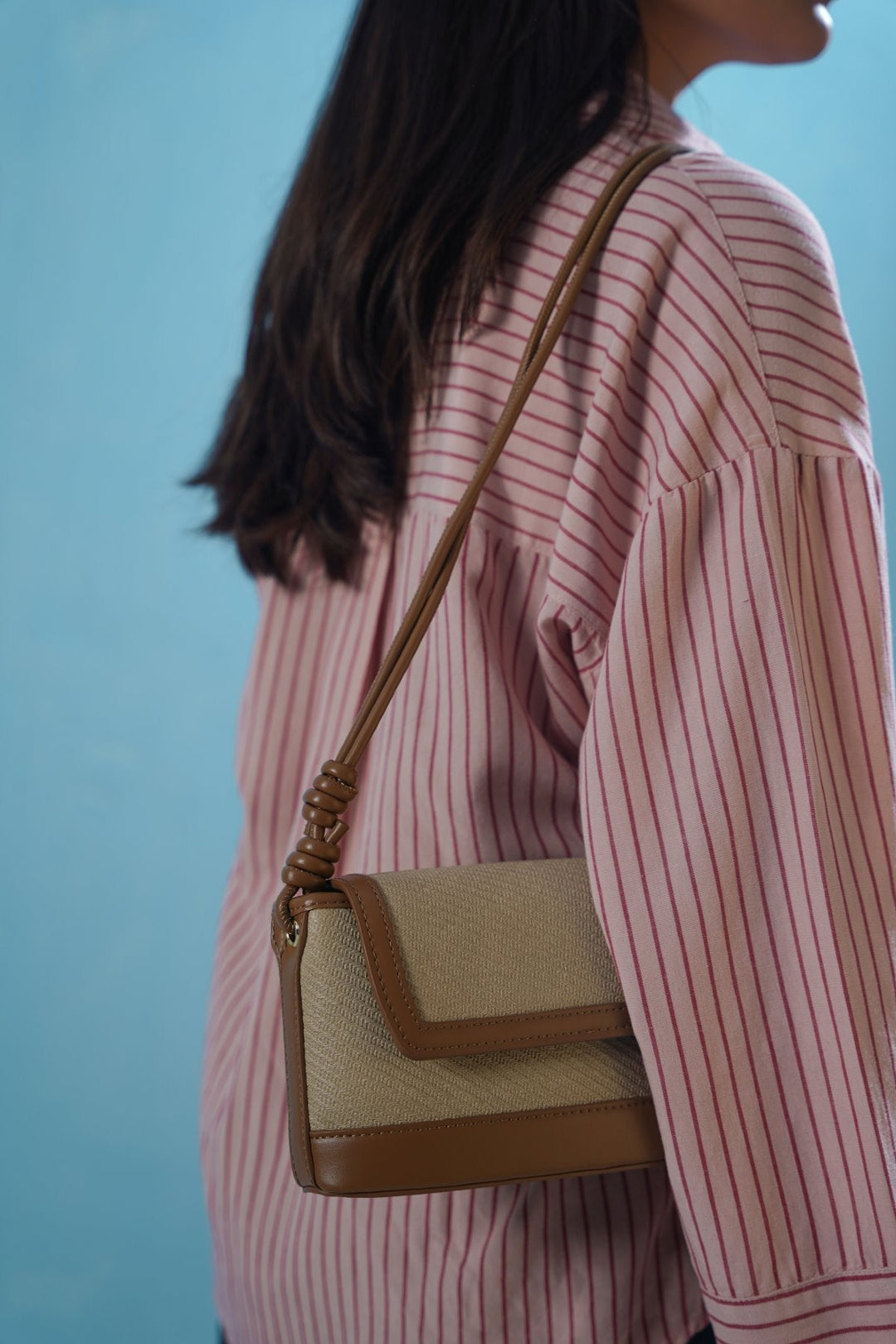 BEIGE TOLEDO CROSSBODY