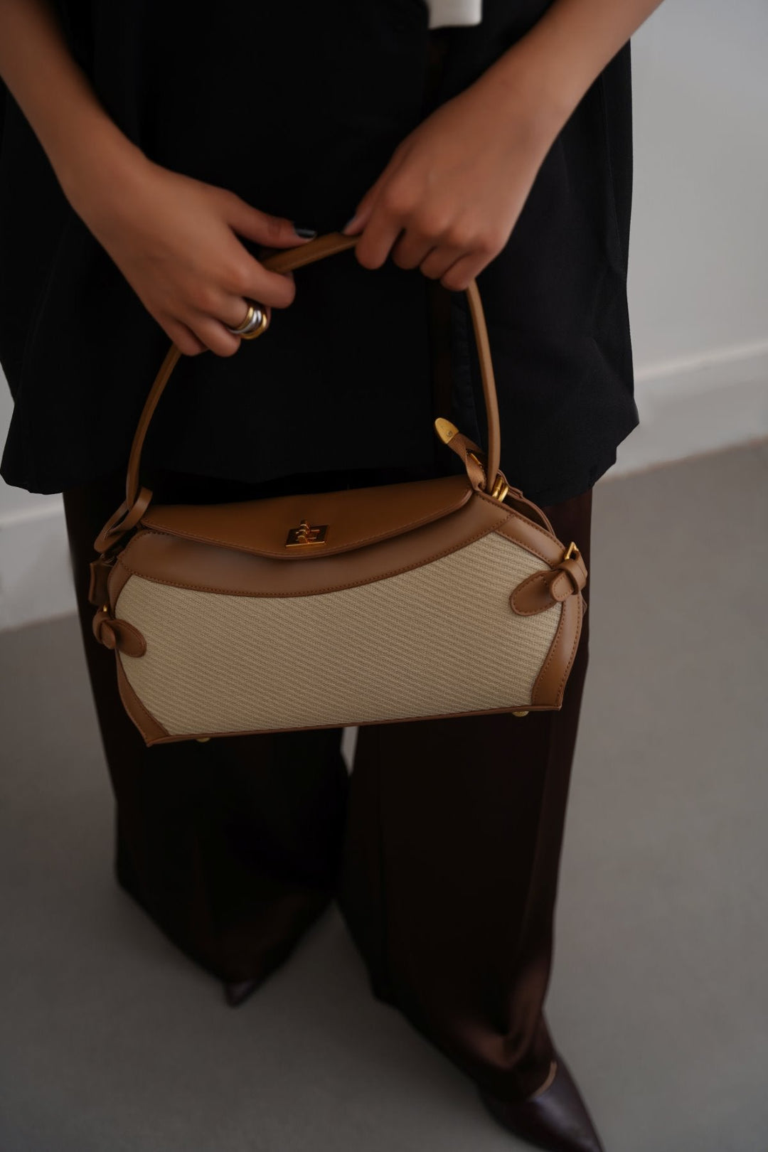 CREAM MEADOW SHOULDER BAG