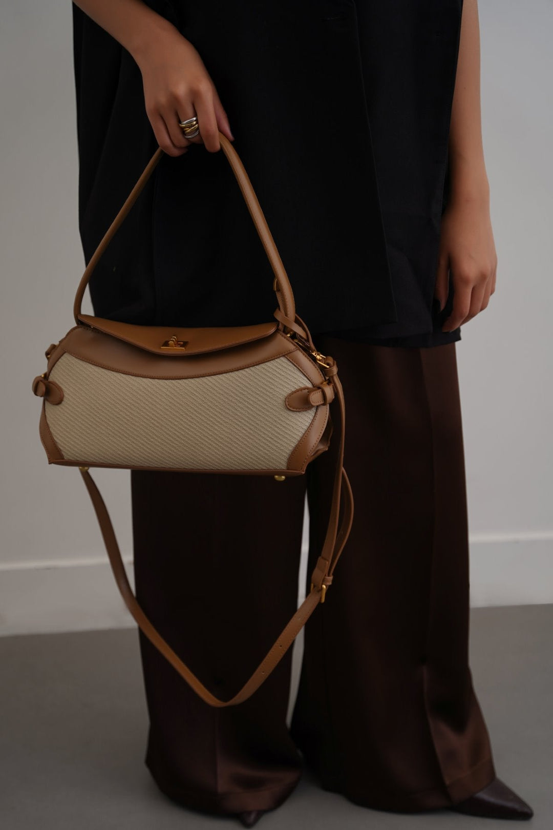CREAM MEADOW SHOULDER BAG