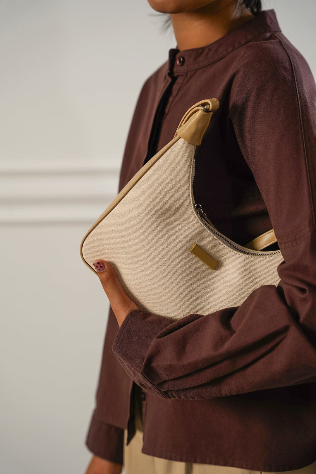 BEIGE CADDESI LONG STRAP BAG