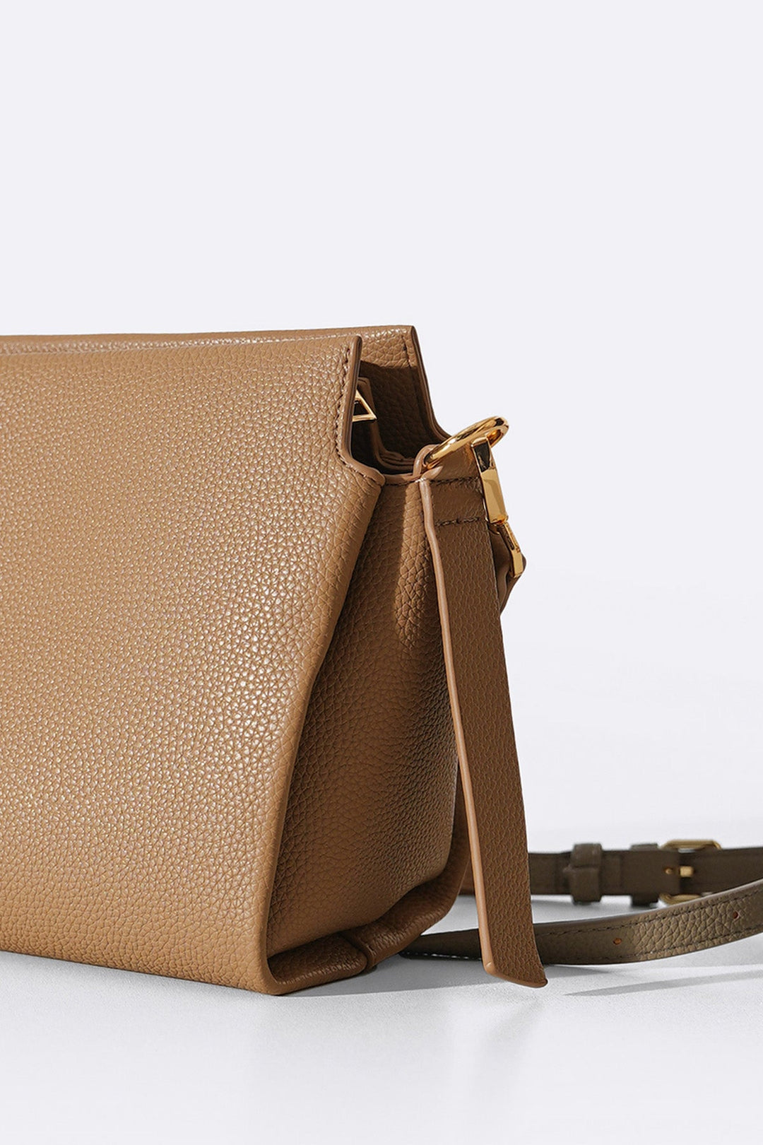 TAUPE BRAIDED TOP HANDLE BAG