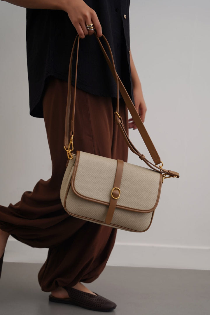 CAMEL SPRING SHOULDER BAG