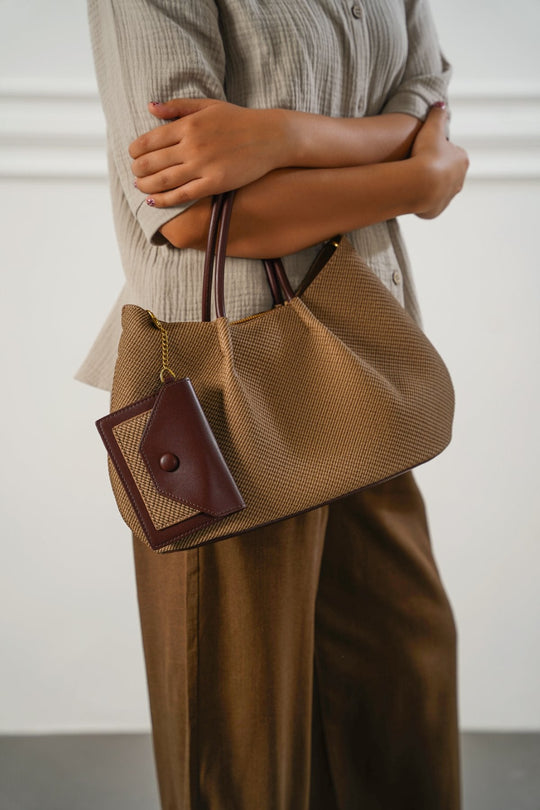 BEIGE KARAKOY TOP-HANDLE TOTE