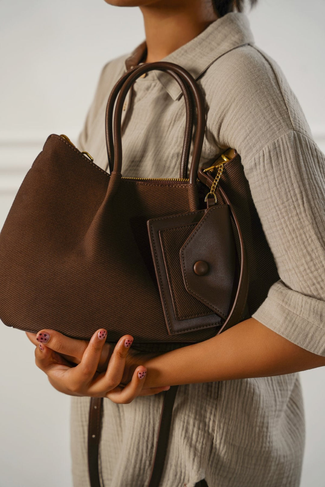 COFFEE KARAKOY TOP-HANDLE TOTE