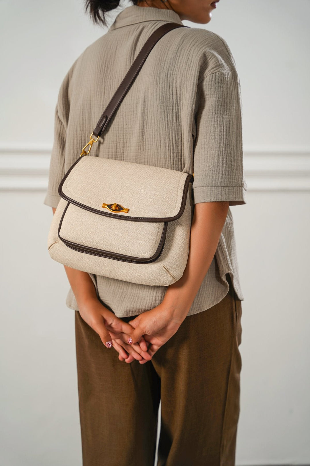 OFF WHITE PETRA SHOULDER BAG