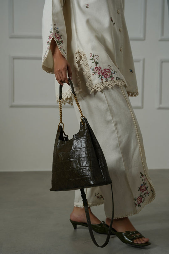 OLIVE CARMO EMBOSSED SHOULDER BAG