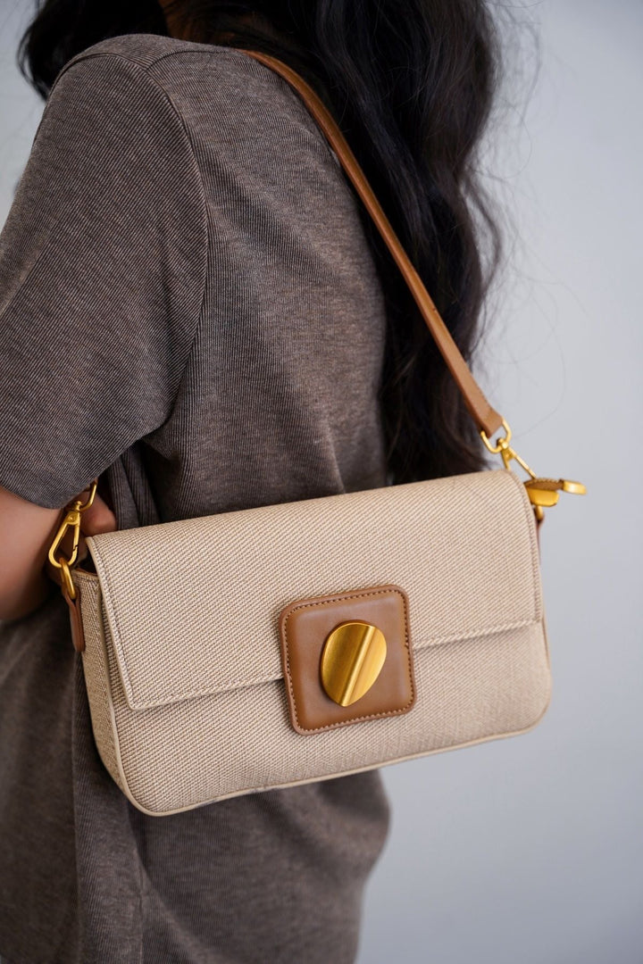 BEIGE STUDIO SHOULDER BAG