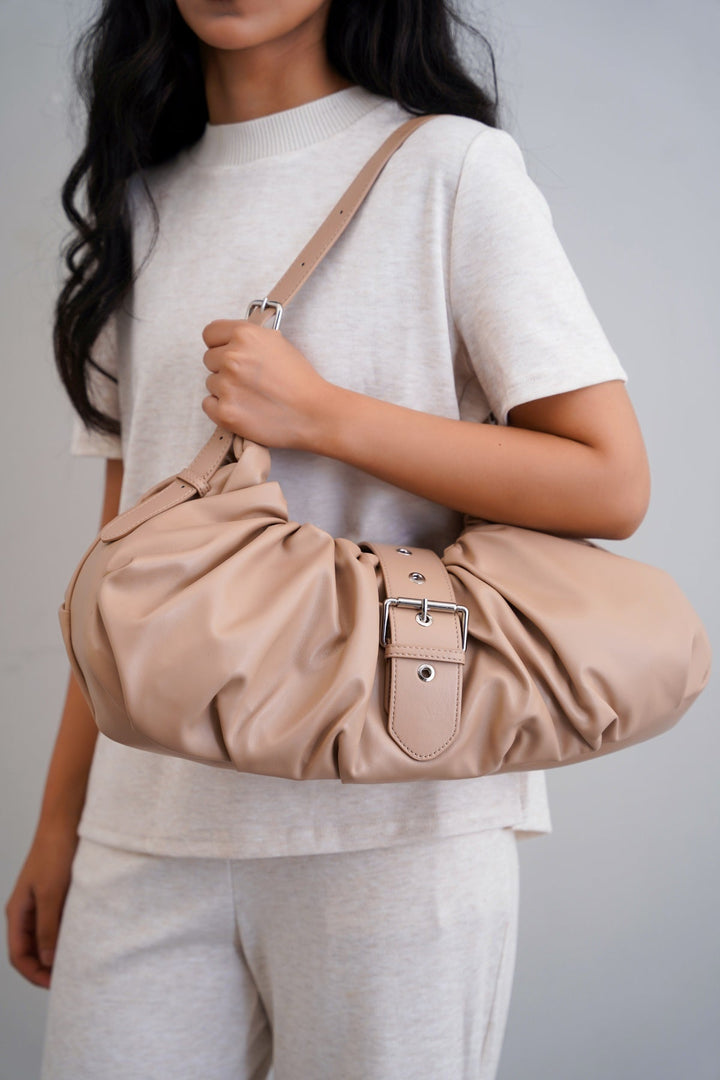 BEIGE CROISSANT SHOULDER BAG