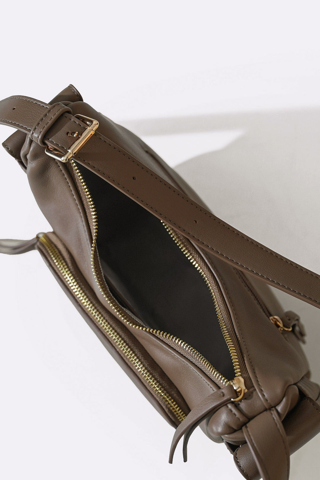 TAUPE EVERYTHING SHOULDER BAG