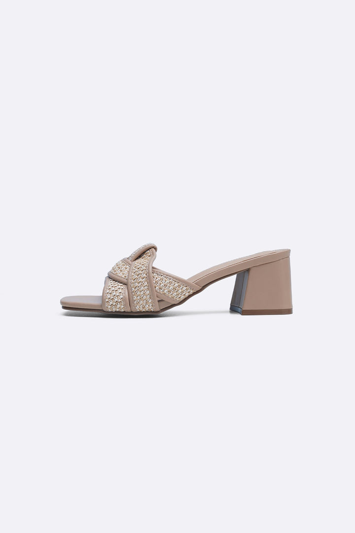 BEIGE WEAVE BLOCK HEELS