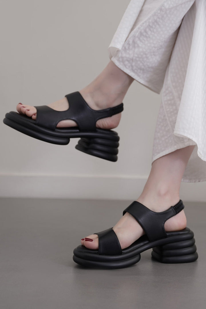 BLACK BUBBLE MAMA SLINGBACKS