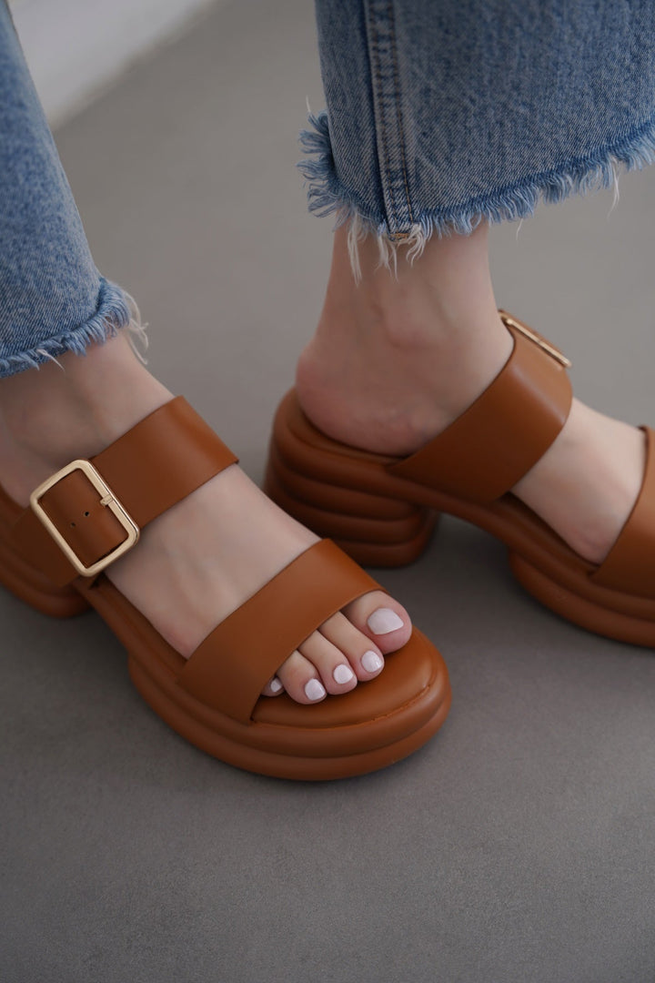 TAN BUBBLE MAMA HEELS