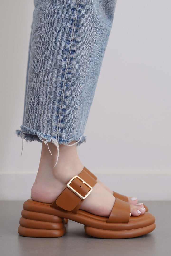 TAN BUBBLE MAMA HEELS