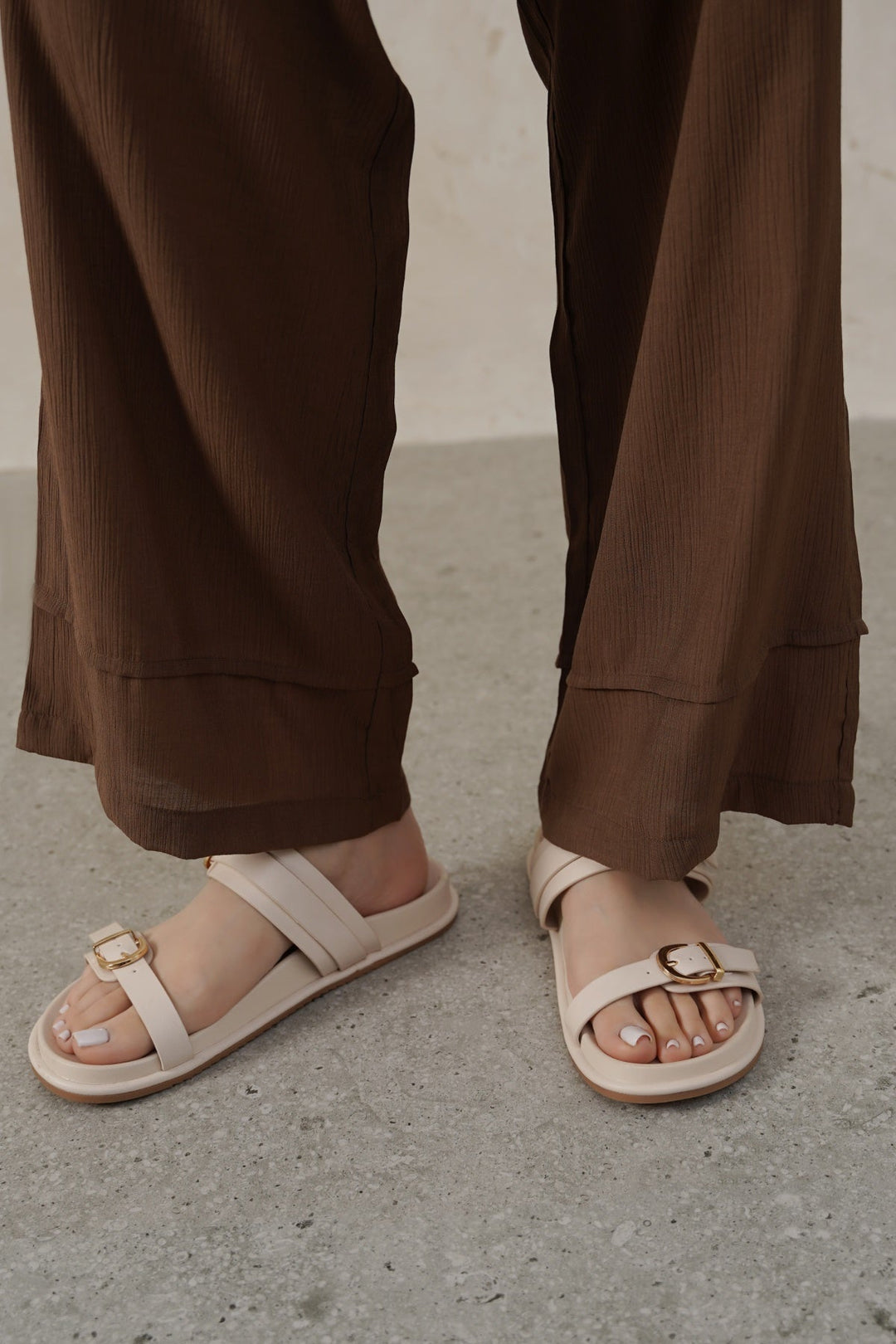 OFF WHITE ALL DAY SUMMER SLIDES