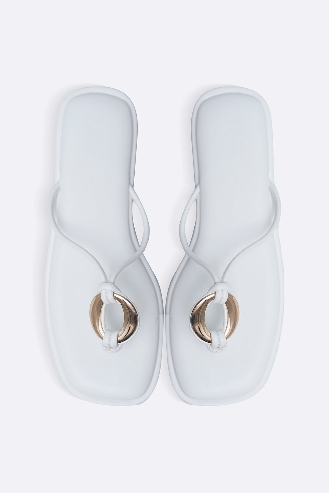 WHITE SUMMER GETAWAY SLIDES