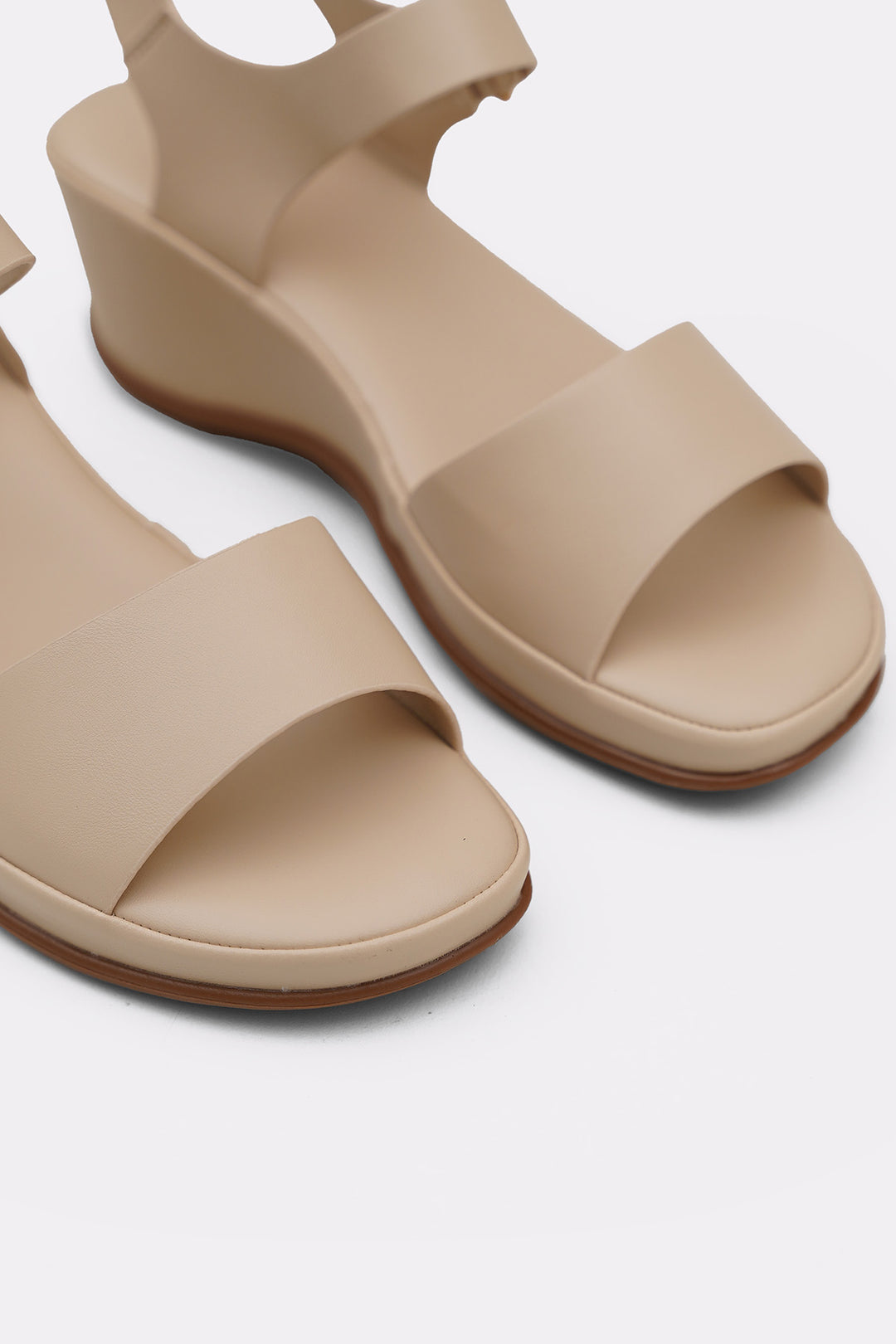 MAMA WEDGE SANDALS