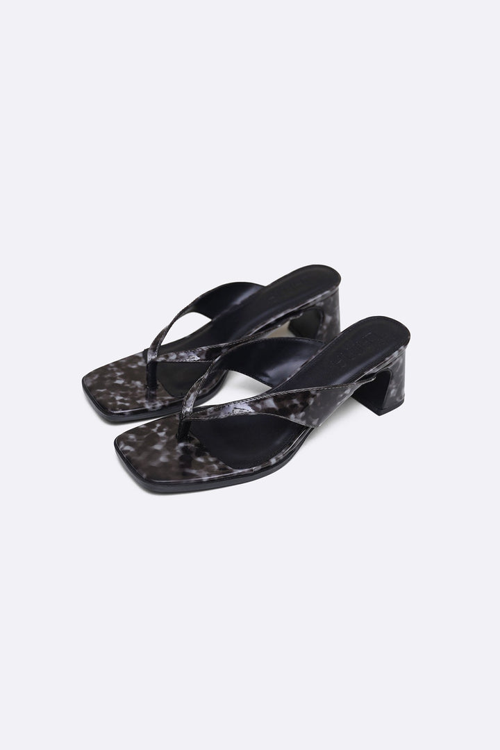 GREY TORTOISE SHELL HEELS