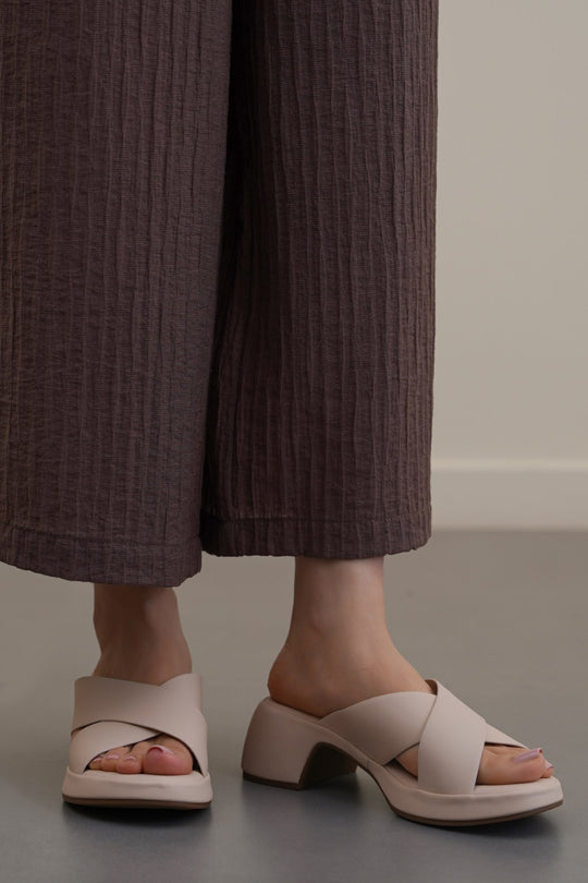 WIDE FIT MAMA HEELS