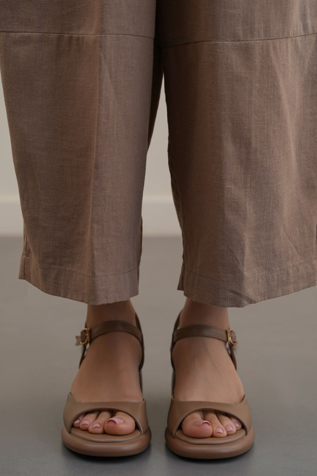 GETAWAY MAMA SANDALS