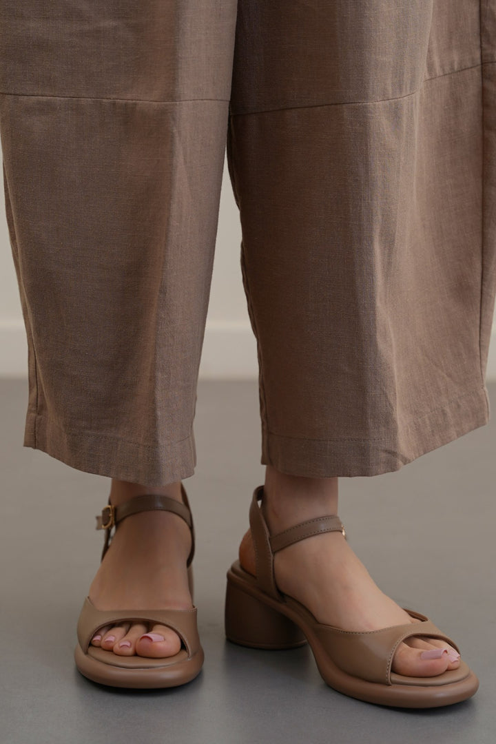 GETAWAY MAMA SANDALS