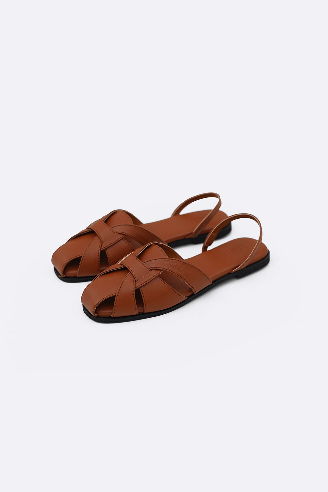 TAN ROMAN FLAT SANDALS