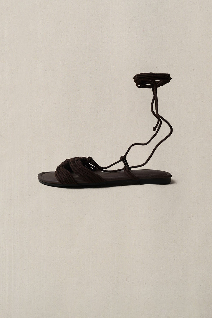 CHOCOLATE CAPRI WOVEN SLIDES