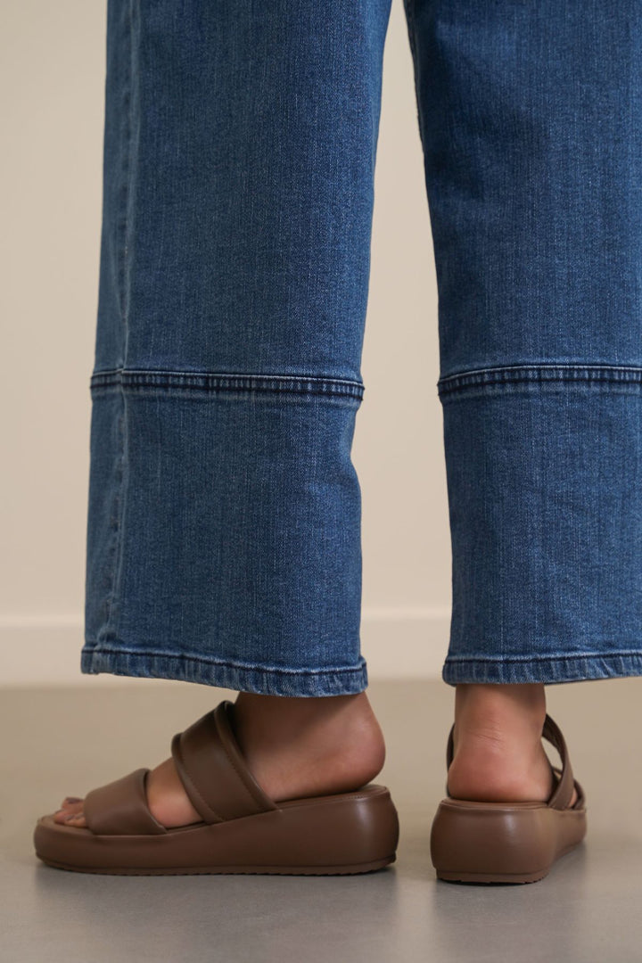 BROWN MARSHMALLOW MAMA SLIDES