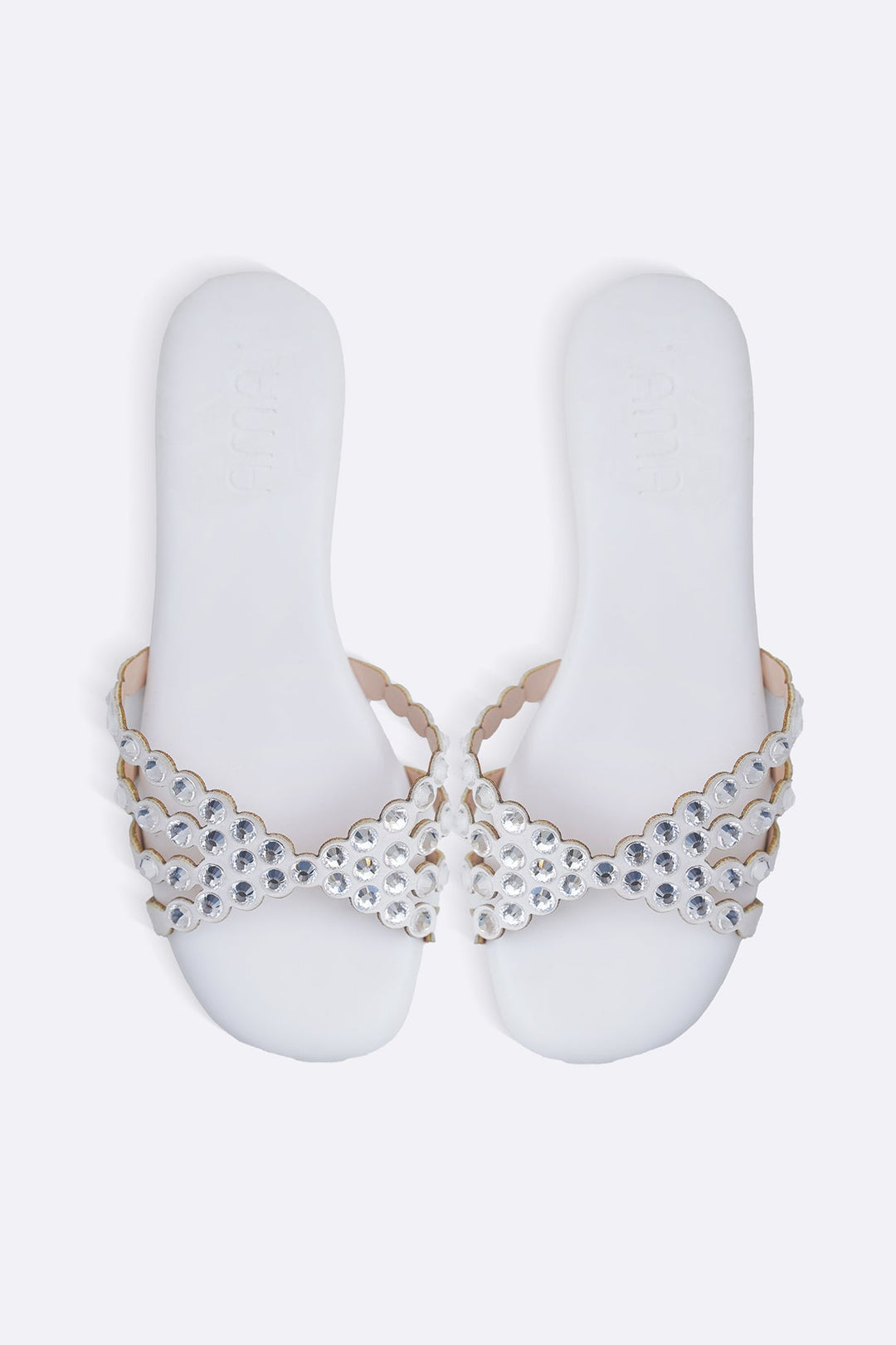 WHITE CUSHIONY PARTY SLIDES