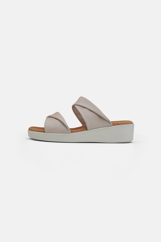 OFF WHITE-MOUSSE MAMA LEATHER SLIDES