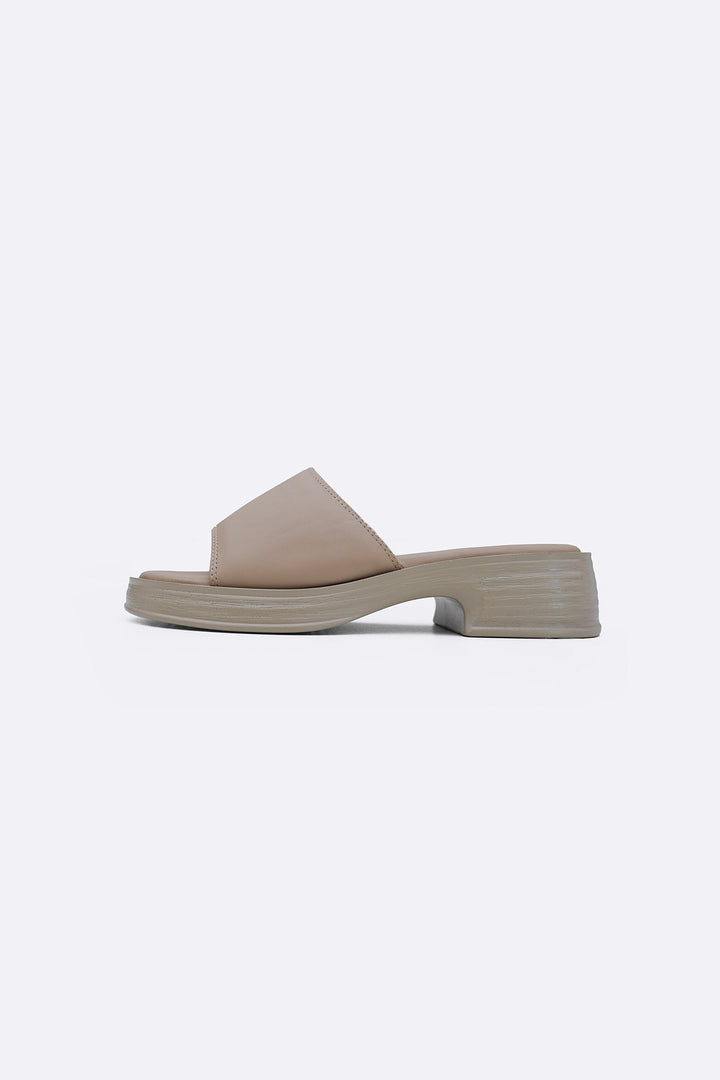 BEIGE COMFY EVERYDAY SLIDES