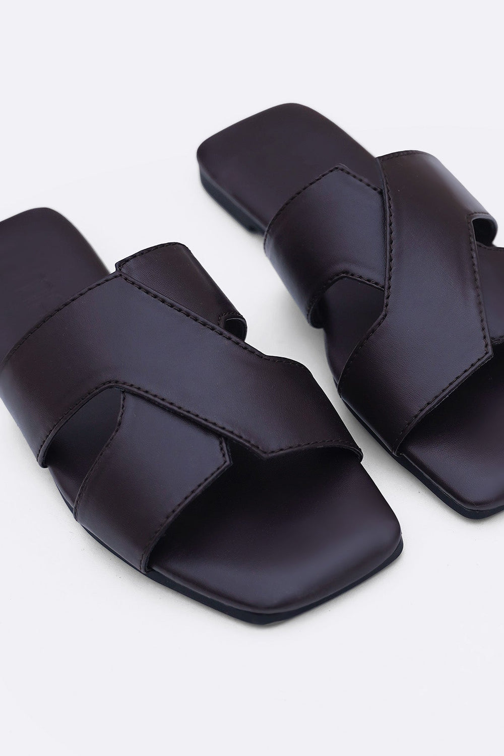COFFEE YELITZA CROSS SLIDES