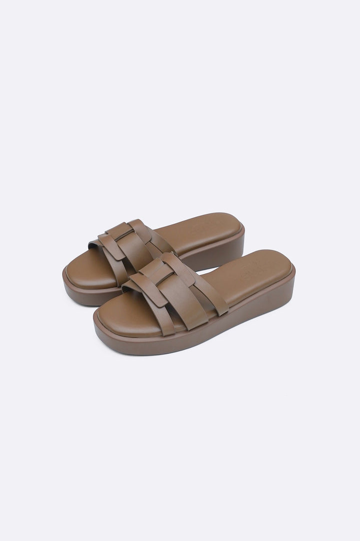 BROWN NOVELLA MAMA SLIDES