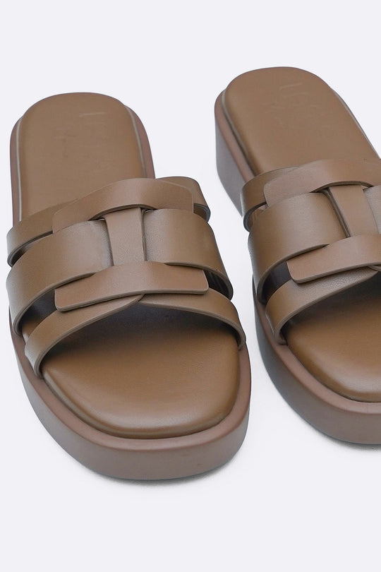 BROWN NOVELLA MAMA SLIDES