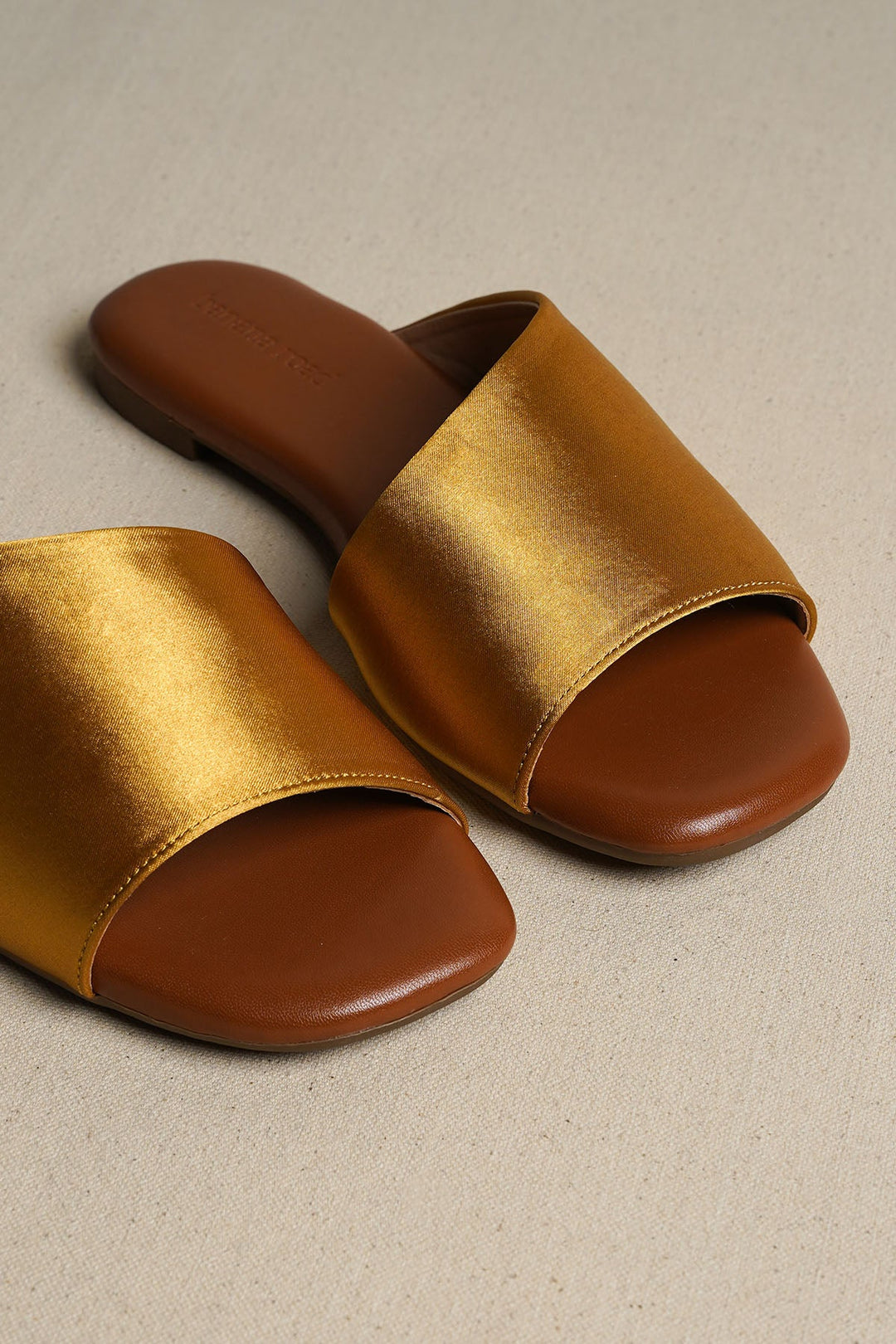 GOLD TAFFY SLIP ONS