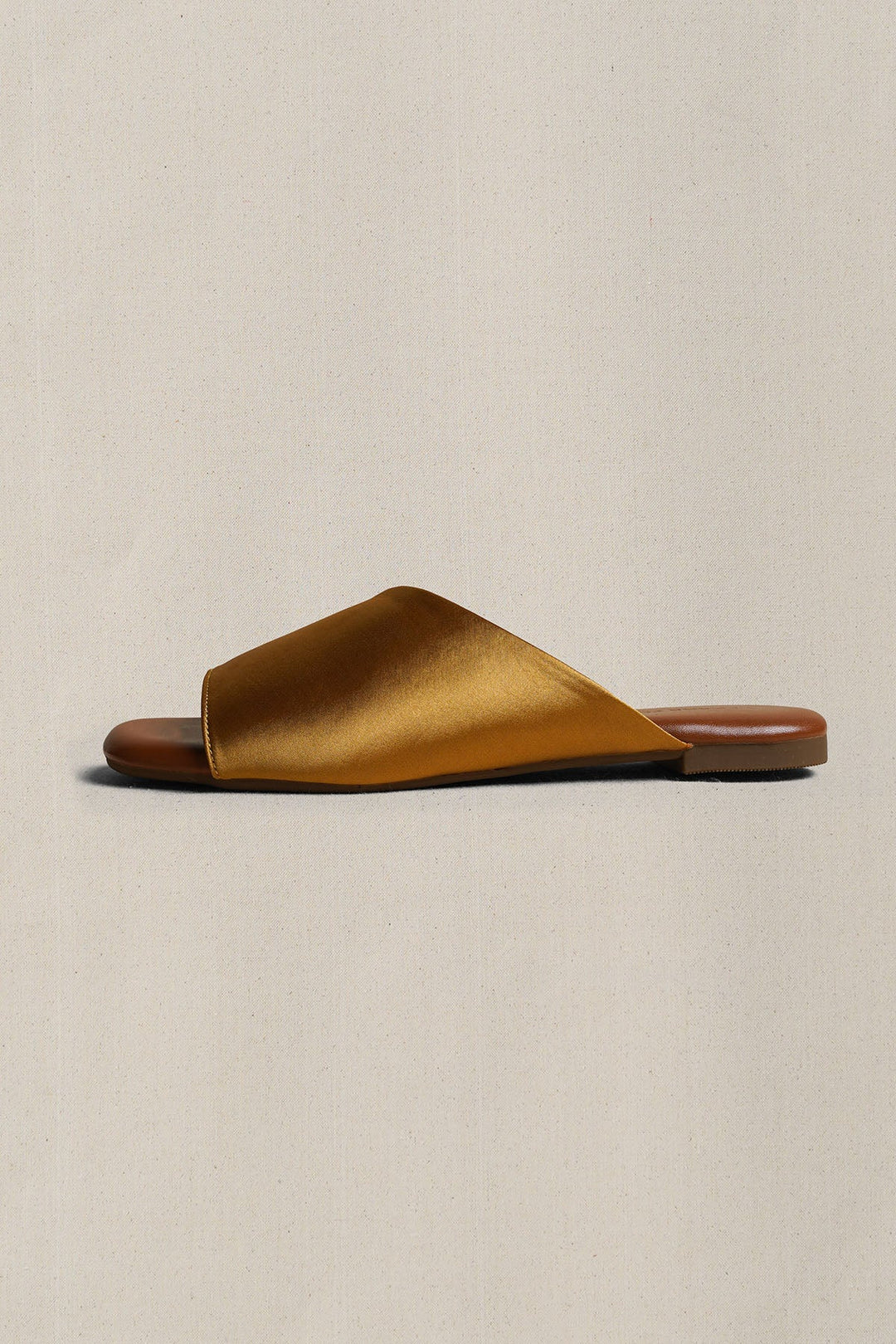 GOLD TAFFY SLIP ONS