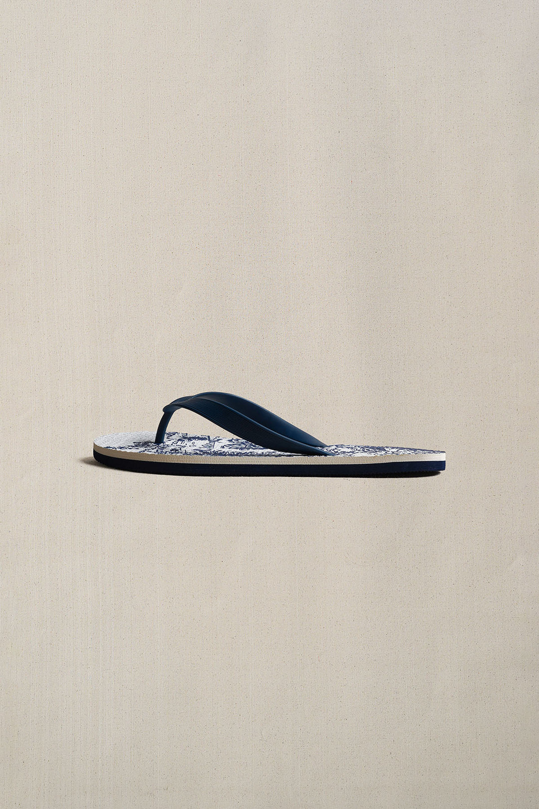 POOL SIDE FLIP FLOPS