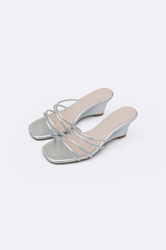 BELLA STRAPPY WEDGES