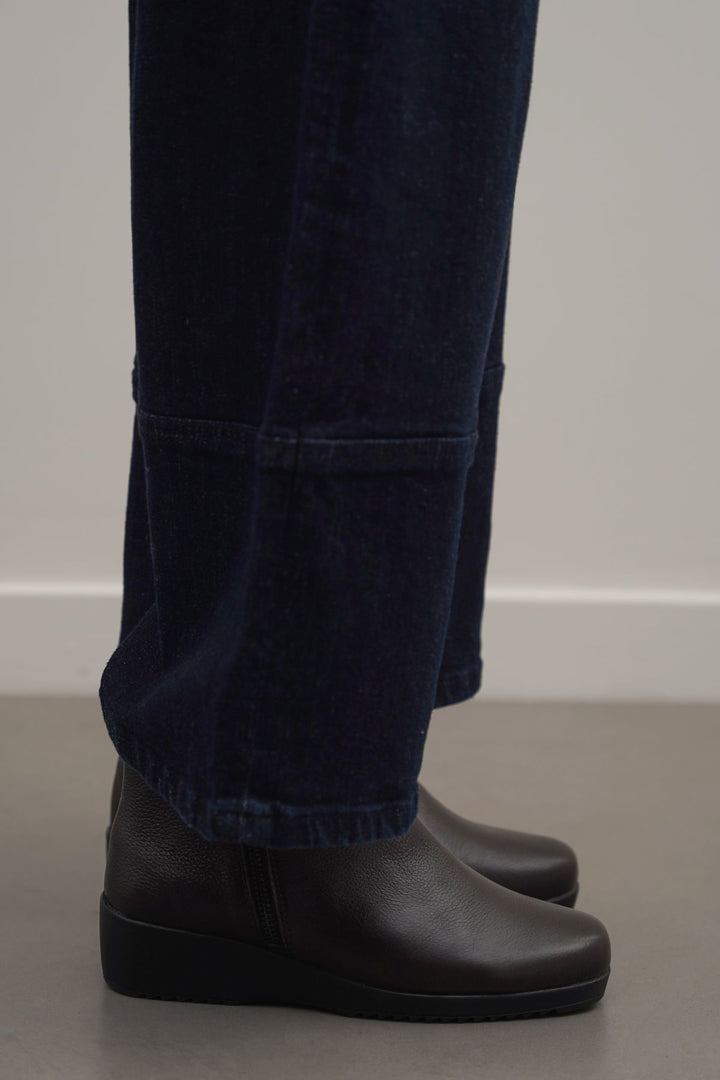 DARK BROWN COMFY LEATHER WEDGE BOOTS