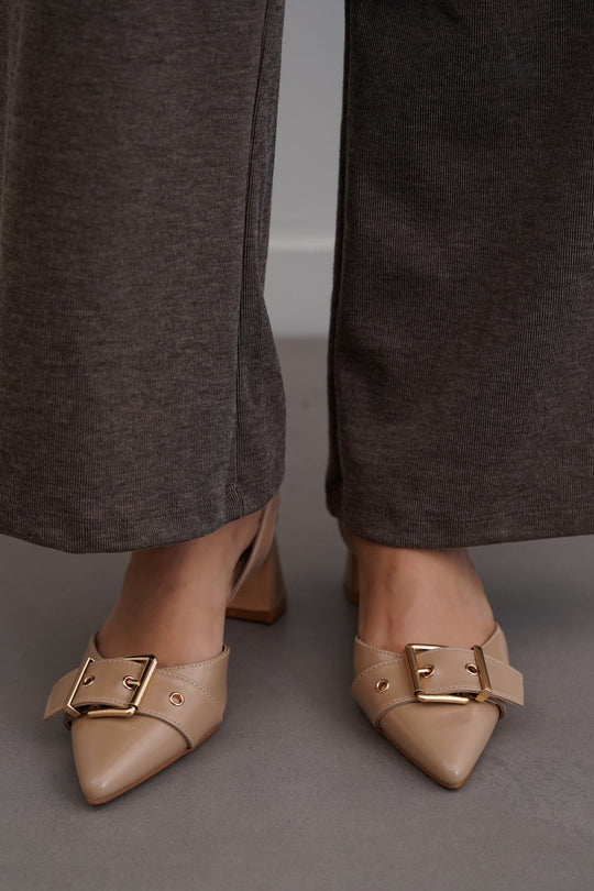 TAUPE GOLD BUCKLE BLOCKS